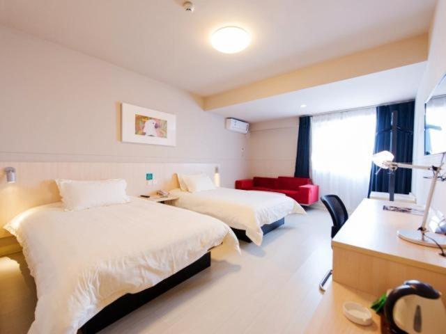 Jinjiang Inn Xianning Yinquan Avenue Hot Spring Hotel Esterno foto