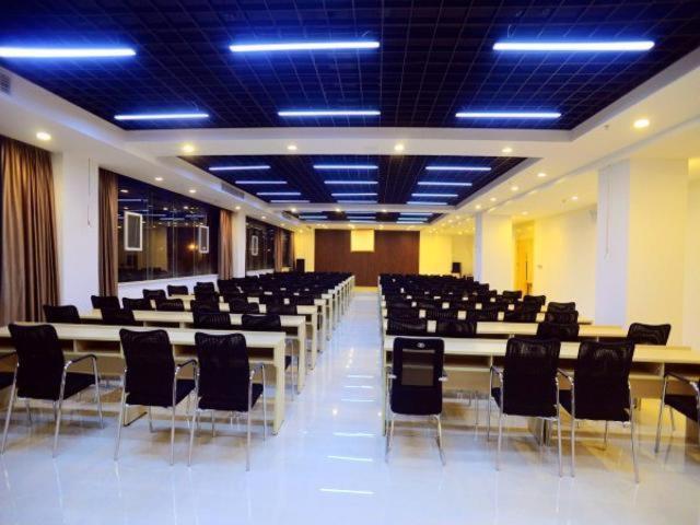 Jinjiang Inn Xianning Yinquan Avenue Hot Spring Hotel Esterno foto