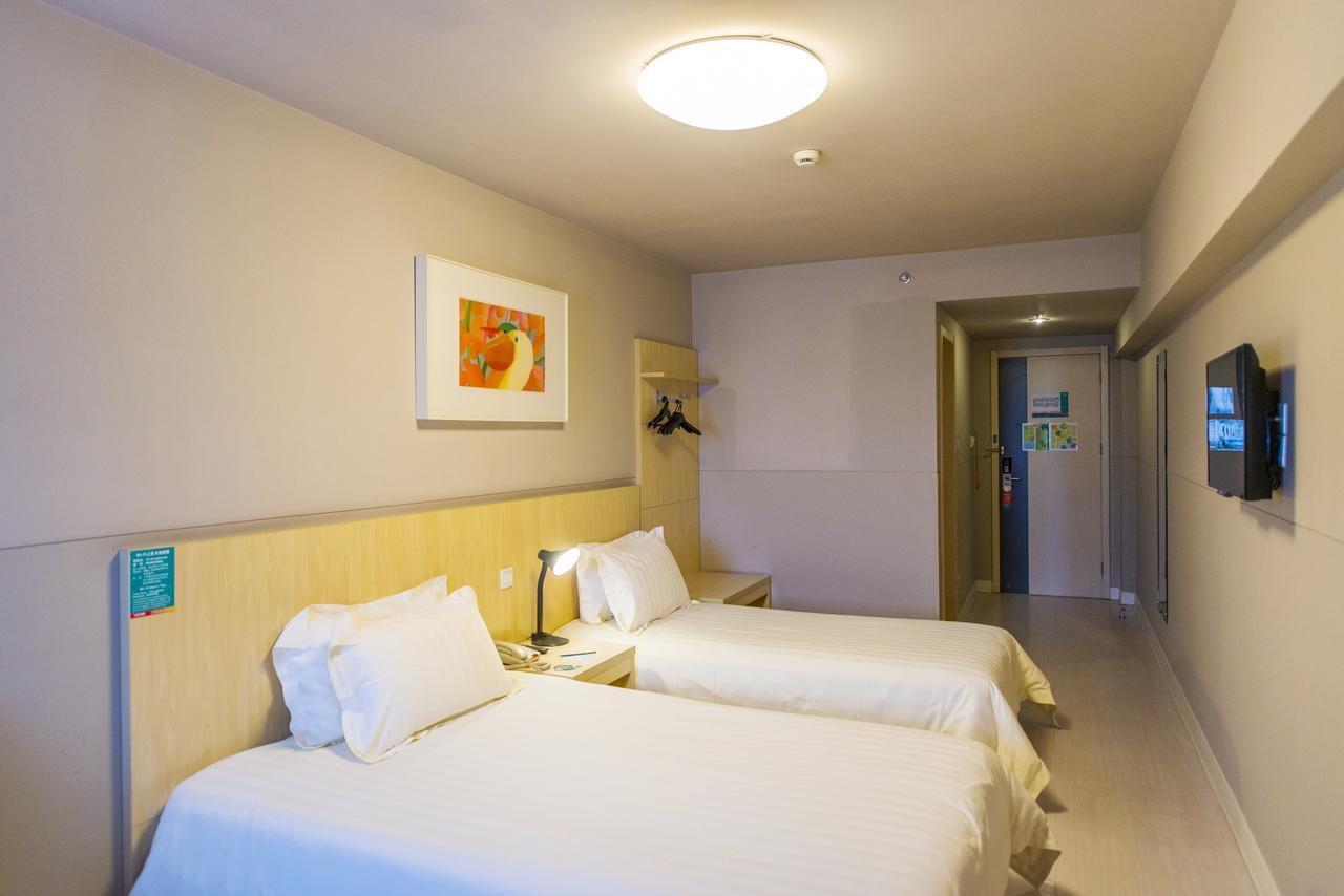 Jinjiang Inn Xianning Yinquan Avenue Hot Spring Hotel Esterno foto