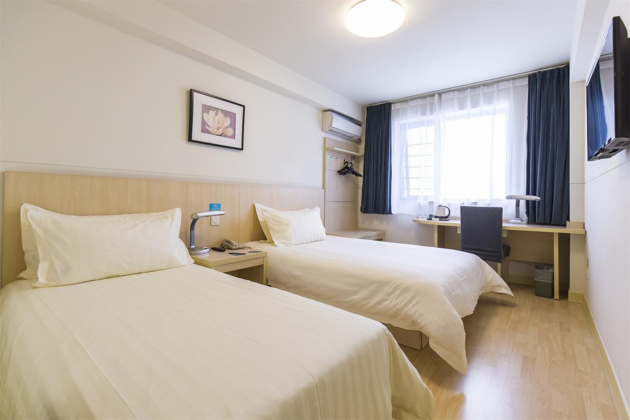 Jinjiang Inn Xianning Yinquan Avenue Hot Spring Hotel Esterno foto